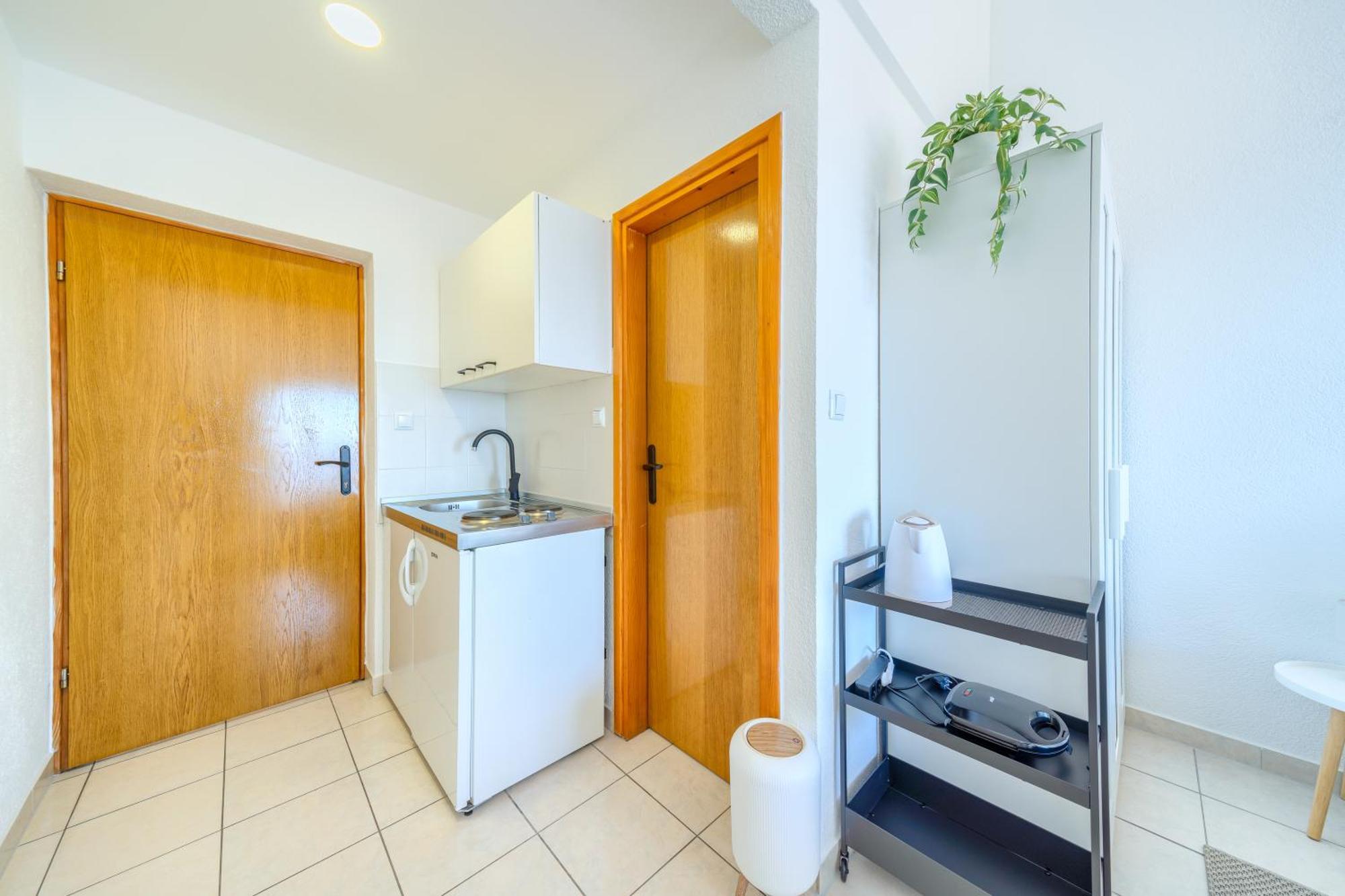 Sea View Apartment Makarska